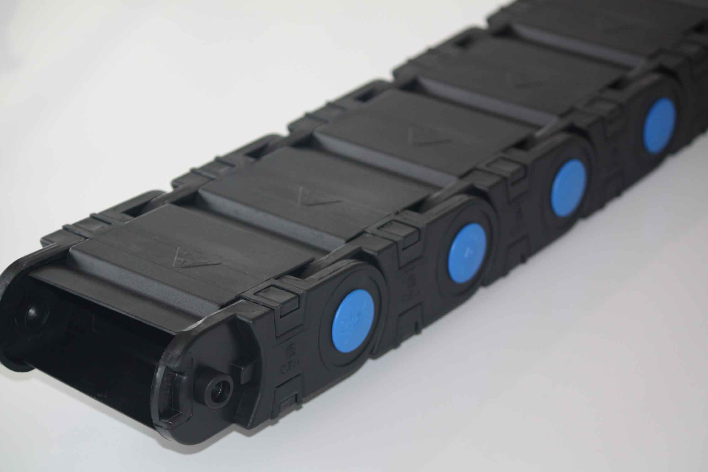 40X200 Closed Design Cable carrier Cable Drag Chain